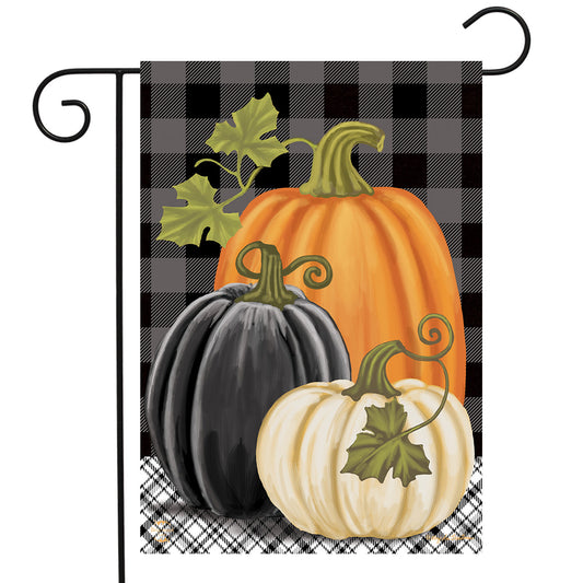 Checkered Pumpkins Garden Flag